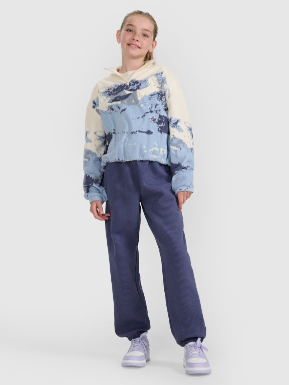 Dziewczęcy polar oversize z nadrukiem 4F 4FJWAW25TFLEF343 - multikolor