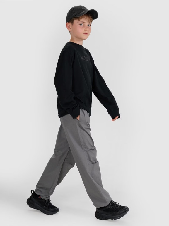 Chłopięcy longsleeve z nadrukiem 4F 4FJWAW25TLONM485 - czarny