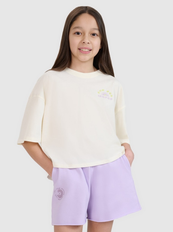 Dziewczęcy t-shirt crop top z nadrukiem 4F 4FJWSS25TTSHF1868 - biały