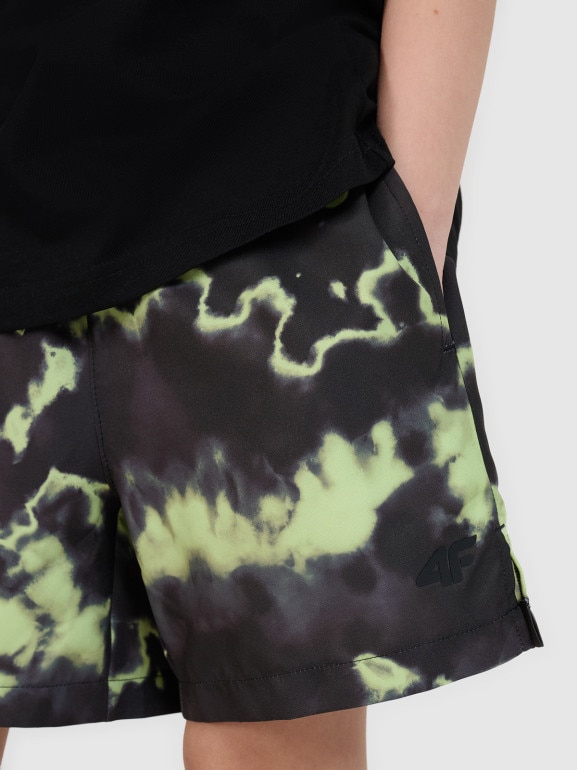 Chłopięce spodenki plażowe 4F 4FJWSS25UBDSM118 - multikolor