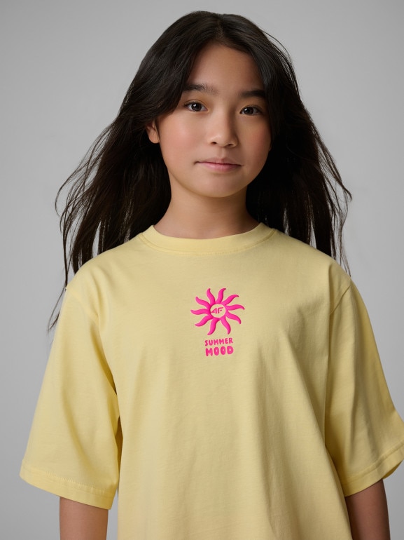Dziewczęcy t-shirt z nadrukiem 4F 4FJWSS26TTSHF2940 - żółty