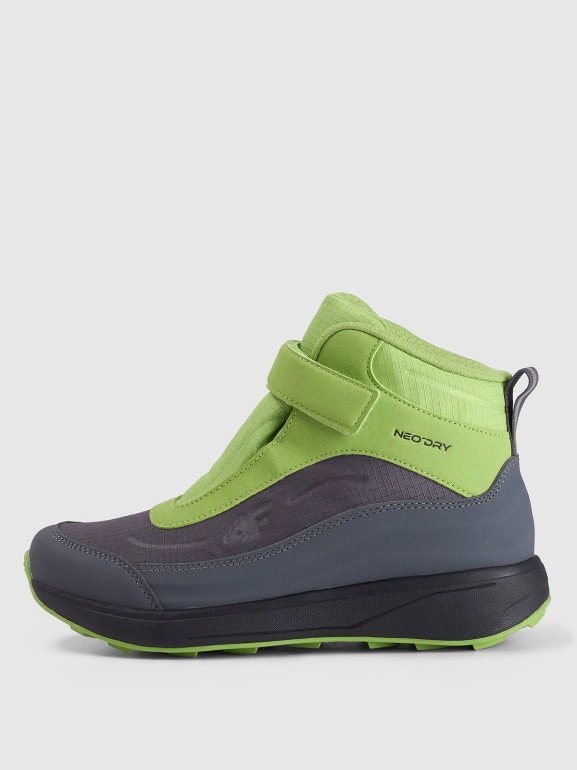 Chłopięce buty zimowe śniegowce 4F 4FJRAW25FSBSM034 - czarne