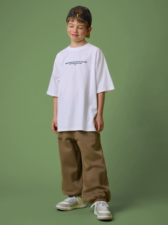 Chłopięcy t-shirt z nadrukiem 4F 4FJRSS26TTSHM3696 - biały