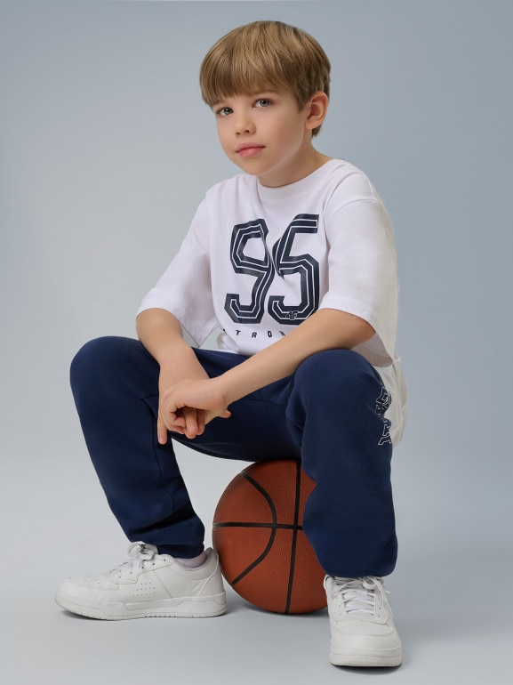 Chłopięcy t-shirt z nadrukiem 4F 4FJRSS26TTSHM3786 - biały