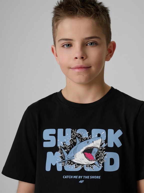 Chłopięcy t-shirt z nadrukiem 4F 4FJRSS26TTSHM3902 - czarny