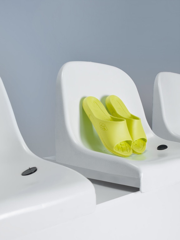 Dziecięce klapki 4F 4FJRMM00FFLIU128A - zielone