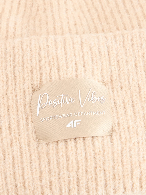 Dziewczęca czapka zimowa 4F 4FJRAW25ACAPF0811 - beżowa