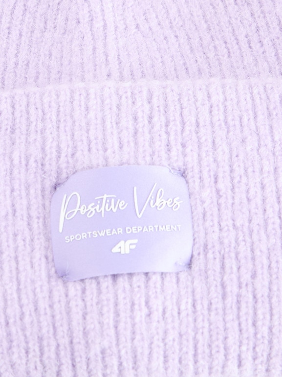 Dziewczęca czapka zimowa 4F 4FJRAW25ACAPF0811 - fioletowa