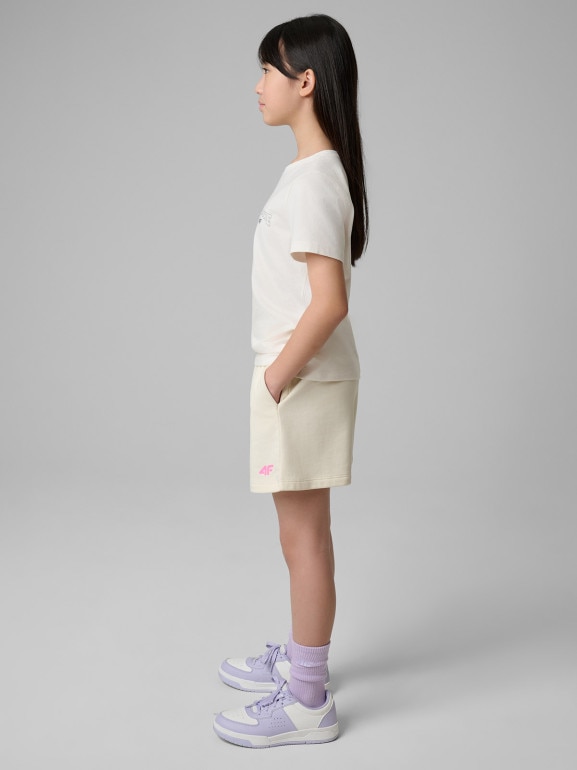 Dziewczęce spodenki dresowe 4F 4FJWSS26TSHOF769 - białe