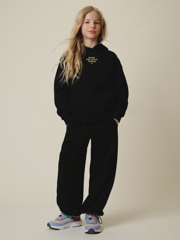 Dziewczęce spodnie dresowe 4F 4FJRSS26TTROF1869 - czarne