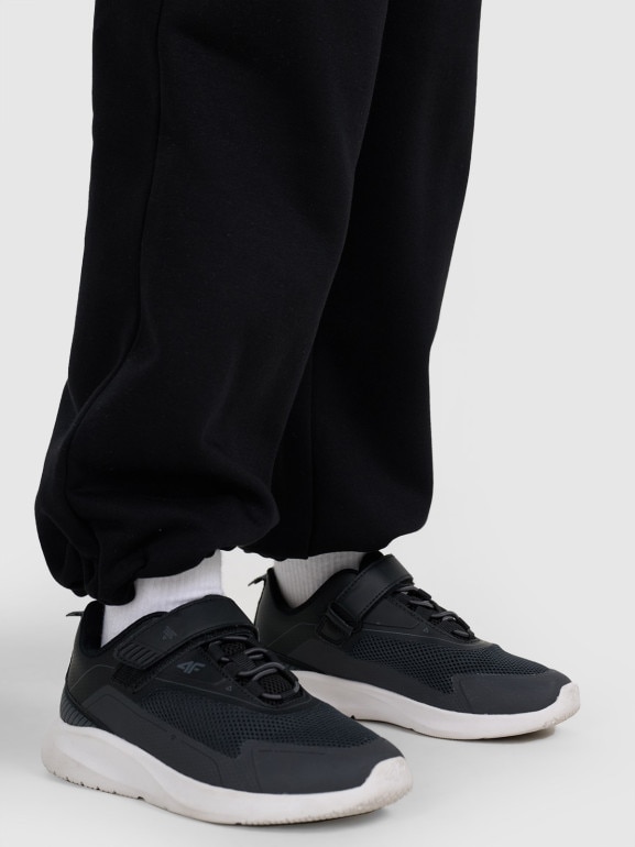 Dziewczęce spodnie dresowe 4F 4FJWAW25TTROF1247 - czarne