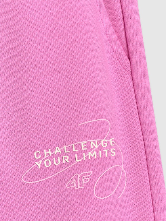 Dziewczęce spodnie dresowe 4F 4FJWAW25TTROF1248 - różowe