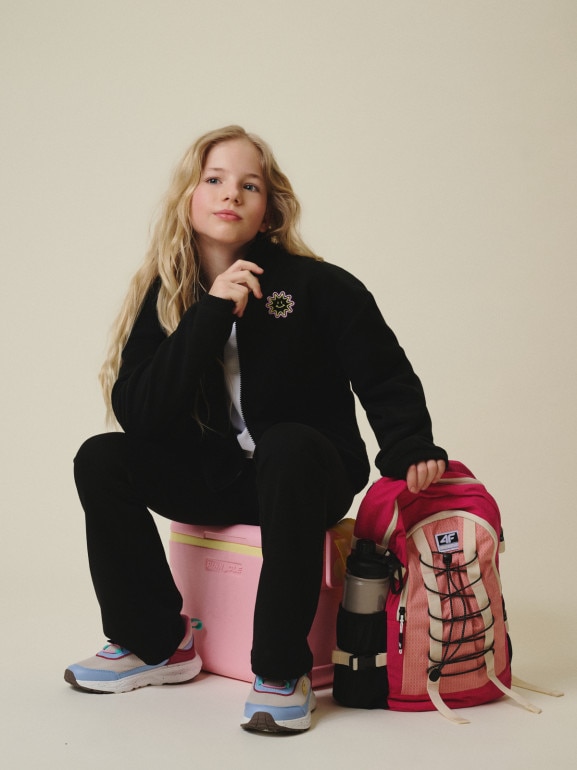 Dziewczęcy polar rozpinany bez kaptura 4F 4FJRSS26TFLEF497 - czarny