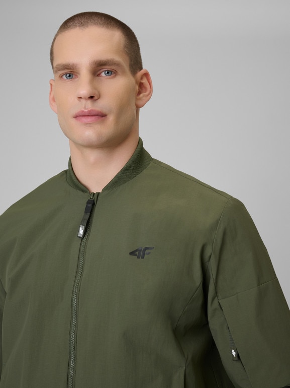 Męska kurtka przejściowa bomberka 4F 4FWSS26TJACM316 - khaki