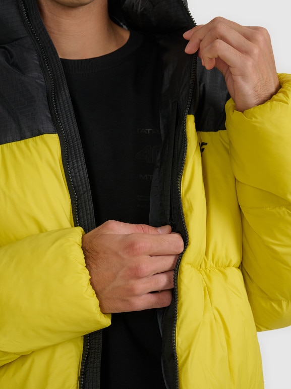 Męska kurtka puchowa pikowana 4F 4FWAW25TDJAM601 - żółta