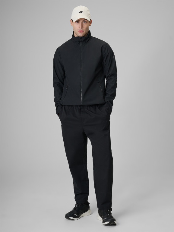 Męska kurtka softshell wiatroodporna 4F 4FWSS26TSOFM548 - czarna
