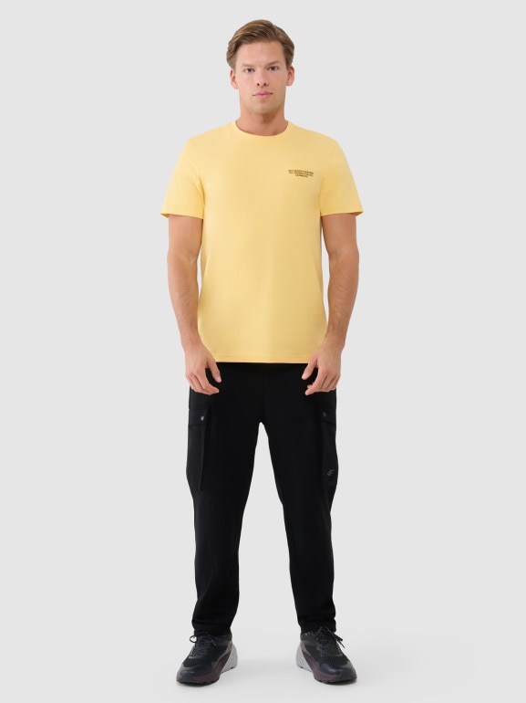 Męski t-shirt z nadrukiem 4F 4FWSS25TTSHM1974 - żółty