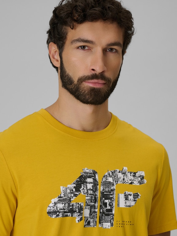 Męski t-shirt z nadrukiem 4F 4FWSS26TTSHM2659 - żółty
