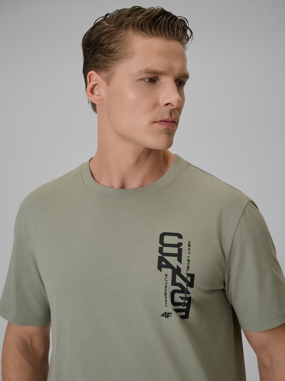 Męski t-shirt z nadrukiem 4F 4FWSS26TTSHM2665 - khaki