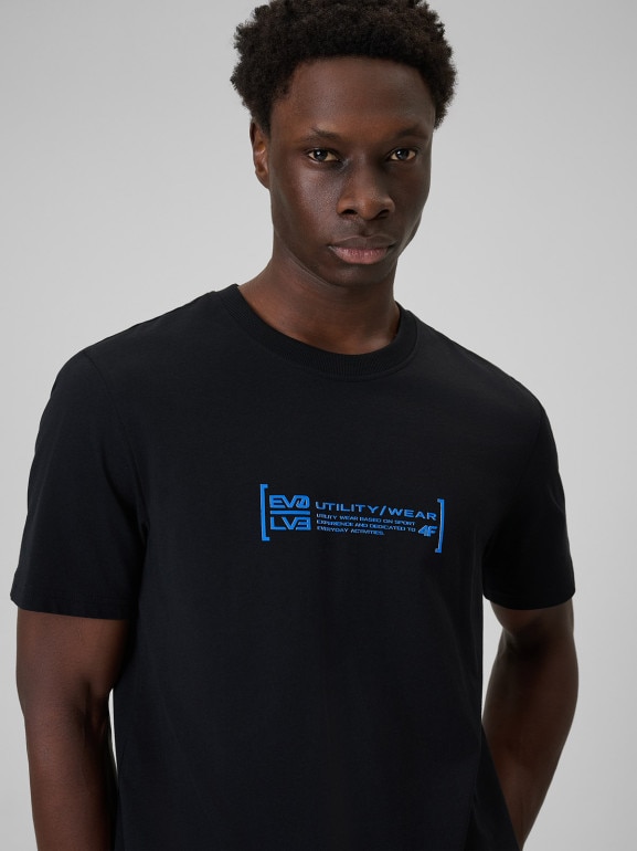 Męski t-shirt z nadrukiem 4F 4FWSS26TTSHM2668 - czarny