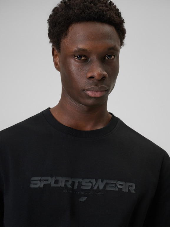 Męski t-shirt z nadrukiem 4F 4FWSS26TTSHM3033 - czarny