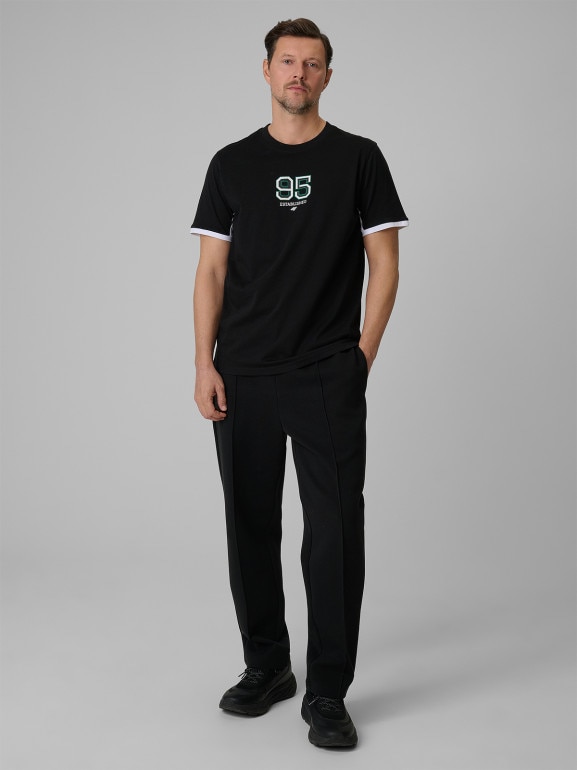 Męski t-shirt z nadrukiem 4F 4FWSS26TTSHM3323 - czarny