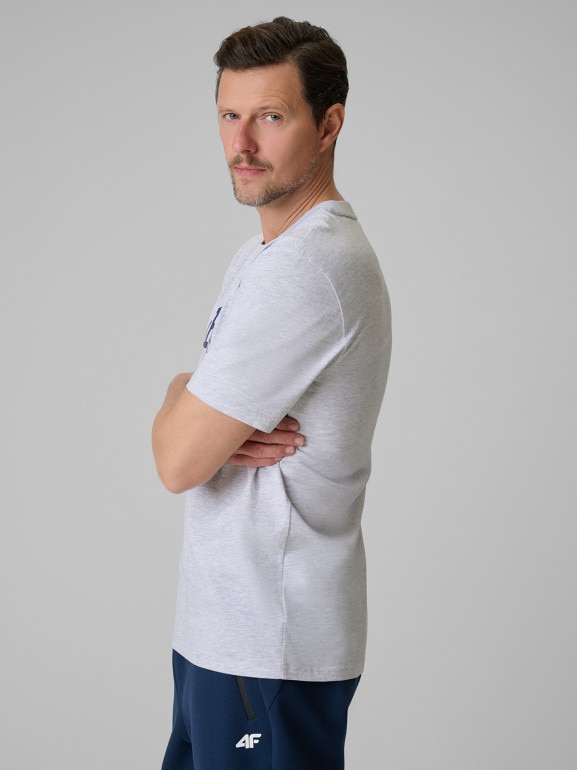 Męski t-shirt z nadrukiem 4F 4FWSS26TTSHM3326 - szary