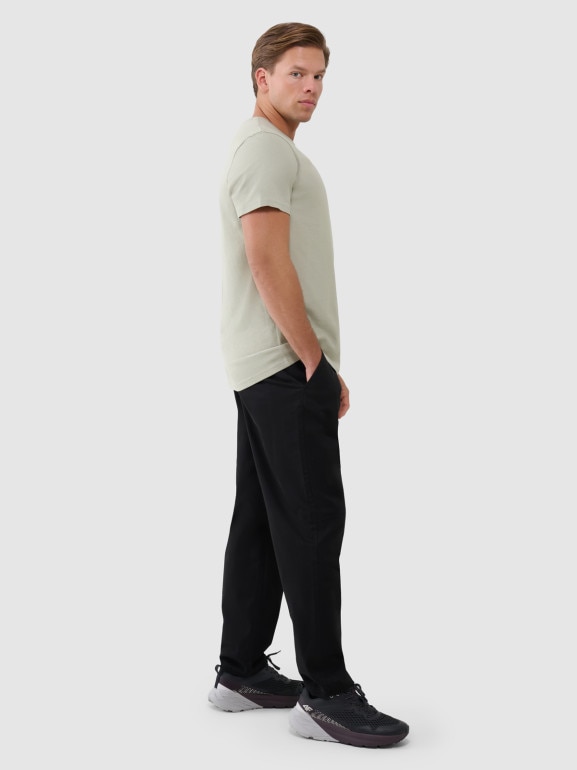 Męskie spodnie casual 4F 4FWSS25TTROM0999 - czarne