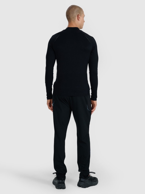 Męskie spodnie do biegania w terenie 4F 4FWAW25TFTRM0930 - czarne