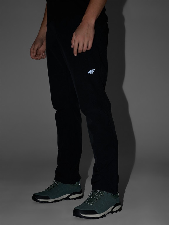 Męskie spodnie trekkingowe 4F 4FWAW25TFTRM0990 - czarne