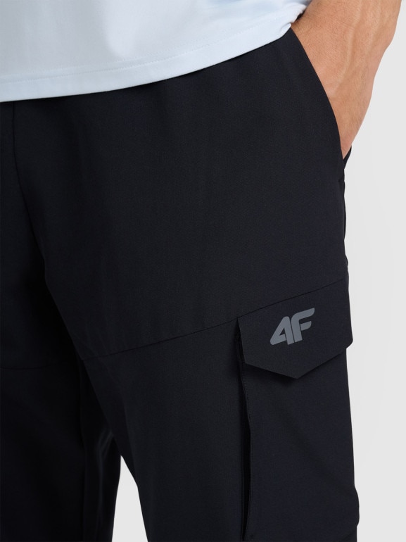 Męskie spodnie treningowe 4F 4FWAW25TFTRM0887 - czarne