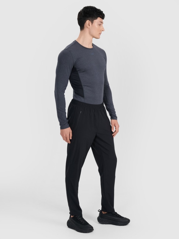 Męskie spodnie treningowe 4F 4FWMM00TFTRM1068 - czarne