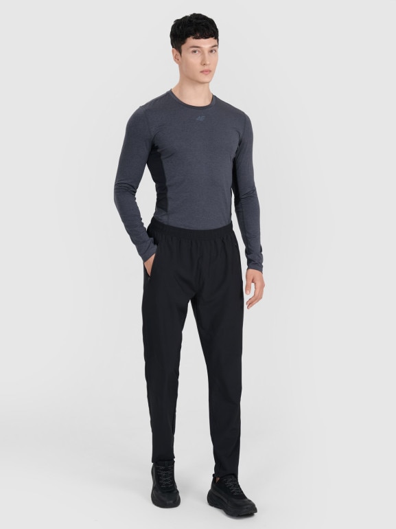 Męskie spodnie treningowe 4F 4FWMM00TFTRM1068 - czarne