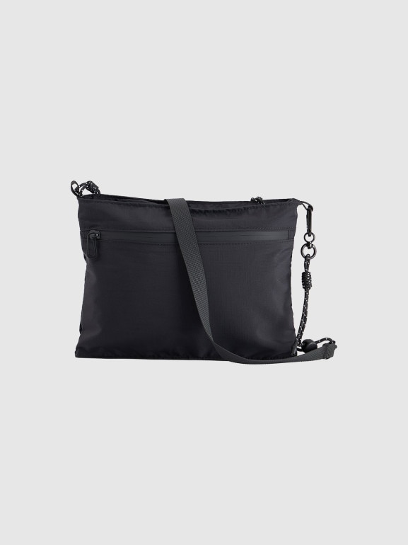 Saszetka na ramię 4F 4FRAW25APOUU105 - czarna