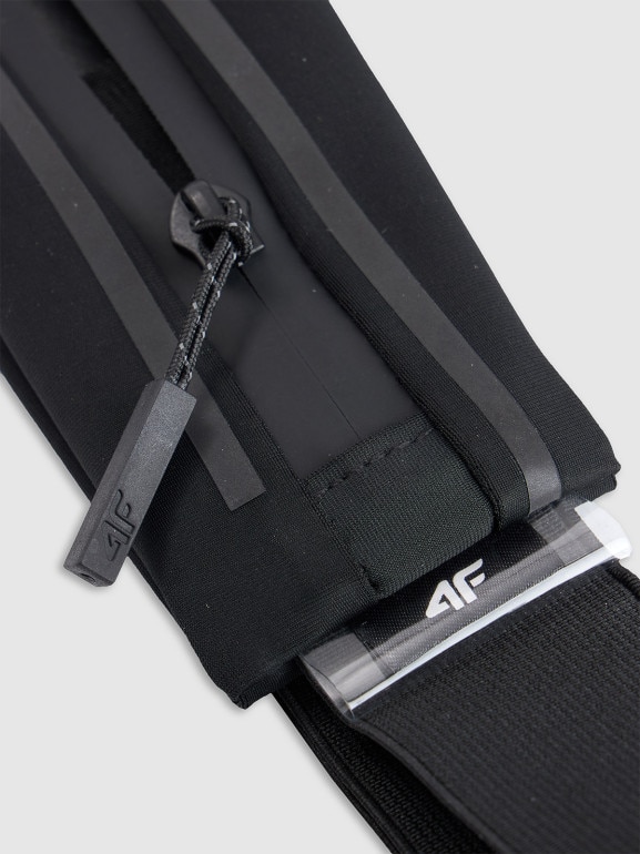 Saszetka nerka do biegania 4F 4FRAW25AWAIU135 - czarna
