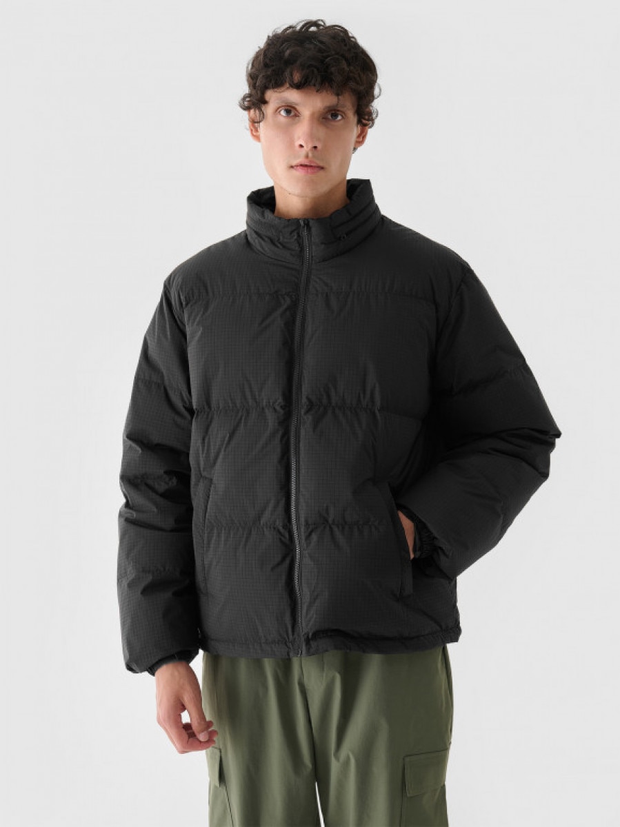 Męska kurtka zimowa z wypełnieniem naturalnym Outhorn OTHWAW24TDJAM656 - czarna