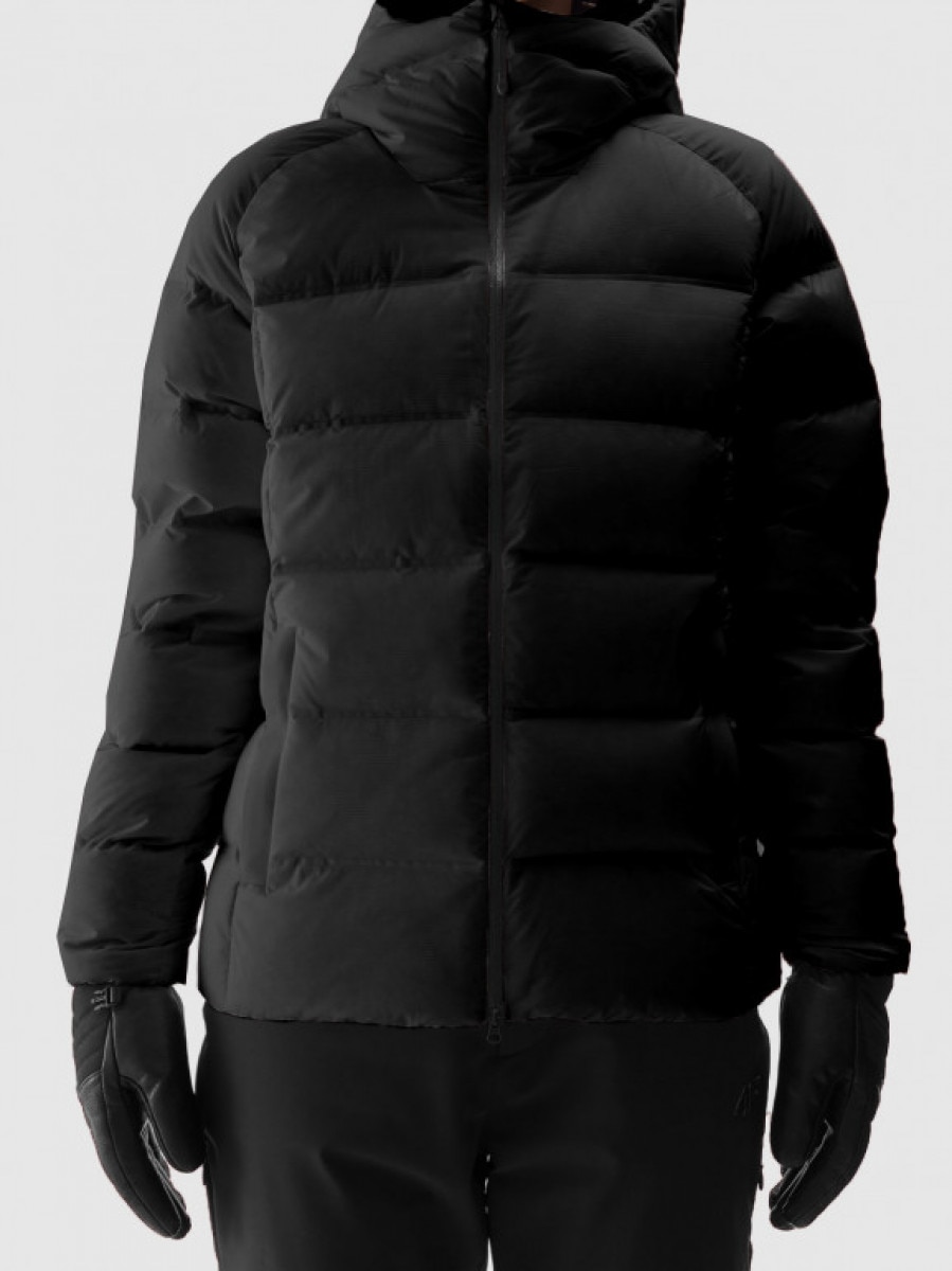 Damska kurtka zimowa z wypełnieniem naturalnym 4F 4FWAW24TTJAF716 - czarna