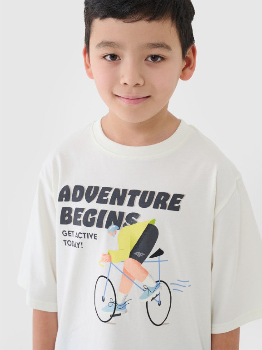 Chłopięcy t-shirt oversize z nadrukiem 4F 4FJASAW24TTSHM2596 - biały