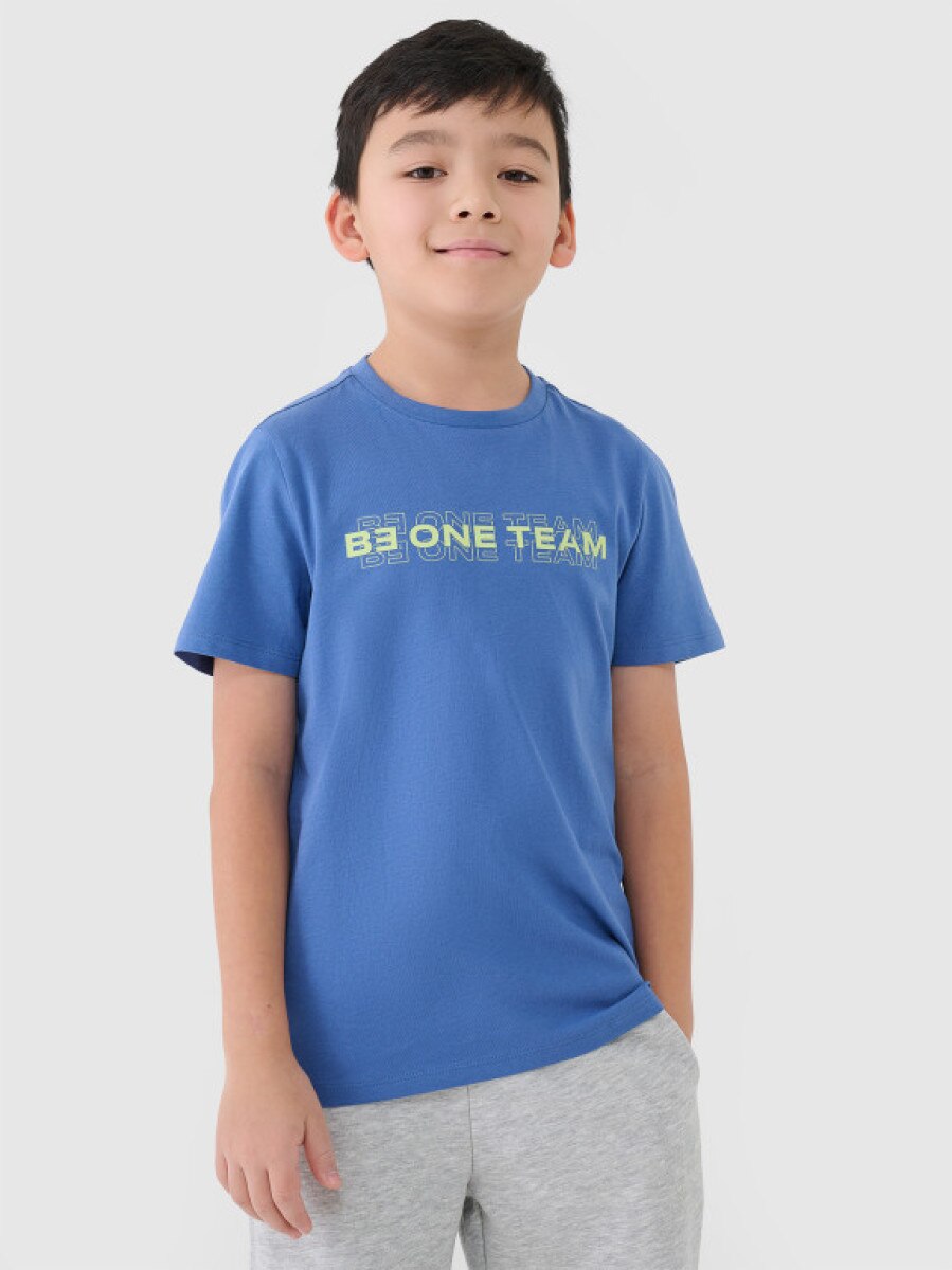 Chłopięcy t-shirt z nadrukiem 4F 4FJWSS25TTSHM2186 - niebieski