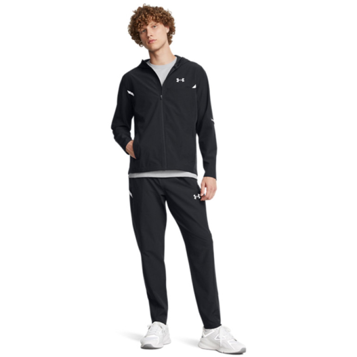 Męskie spodnie treningowe Under Armour UA Woven Utility Pants - czarne