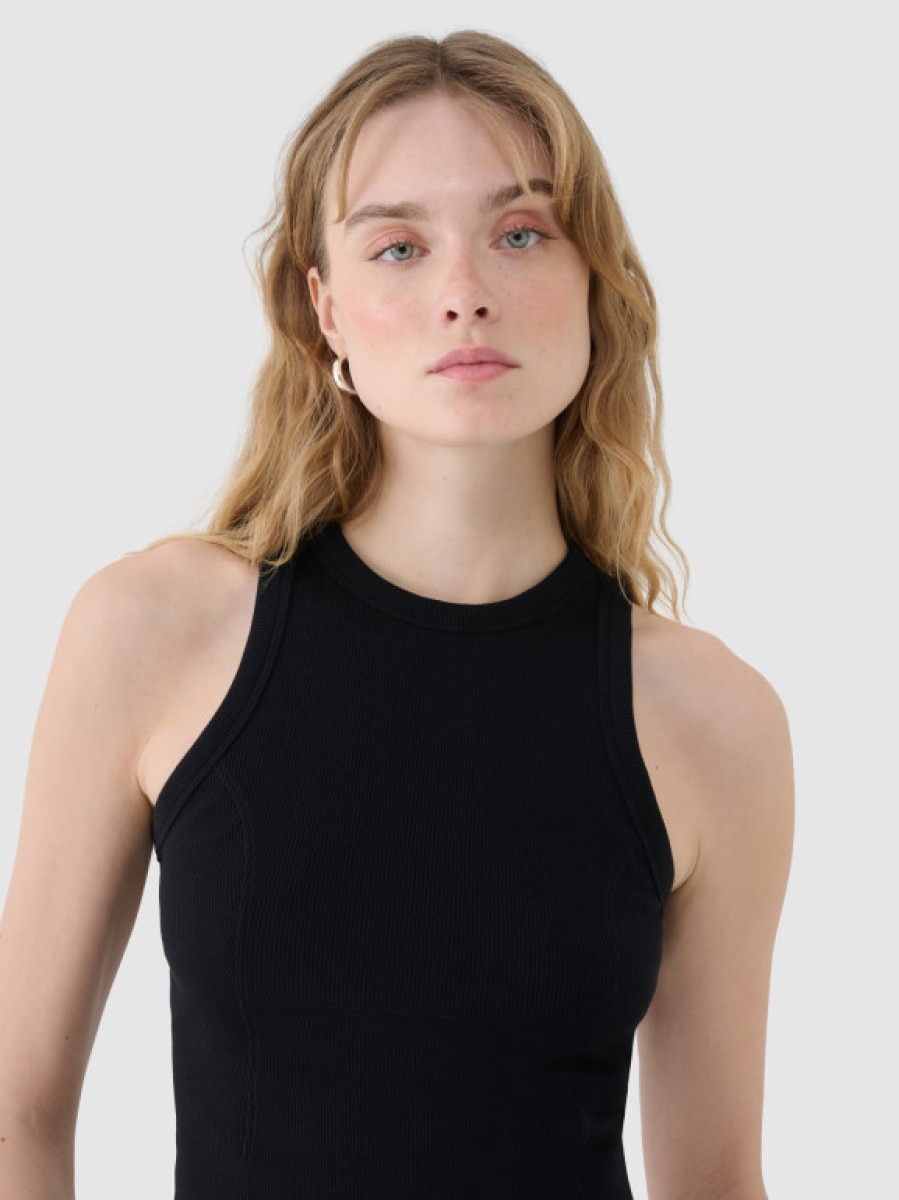 Damski top basic 4F 4FWSS25TSLEF119 - czarny