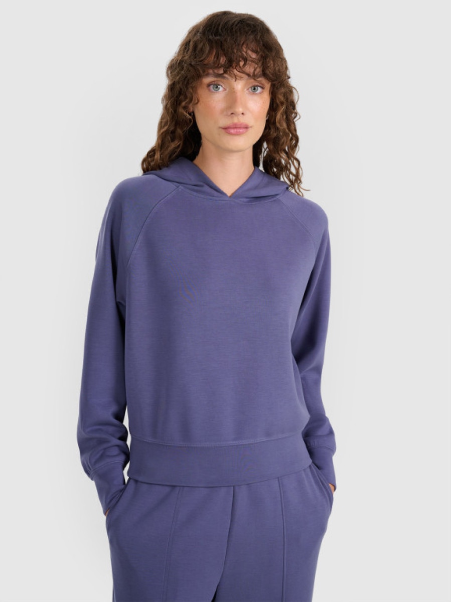 Damska bluza dresowa nierozpinana z kapturem 4F 4FWAW25TSWSF1834 - niebieska