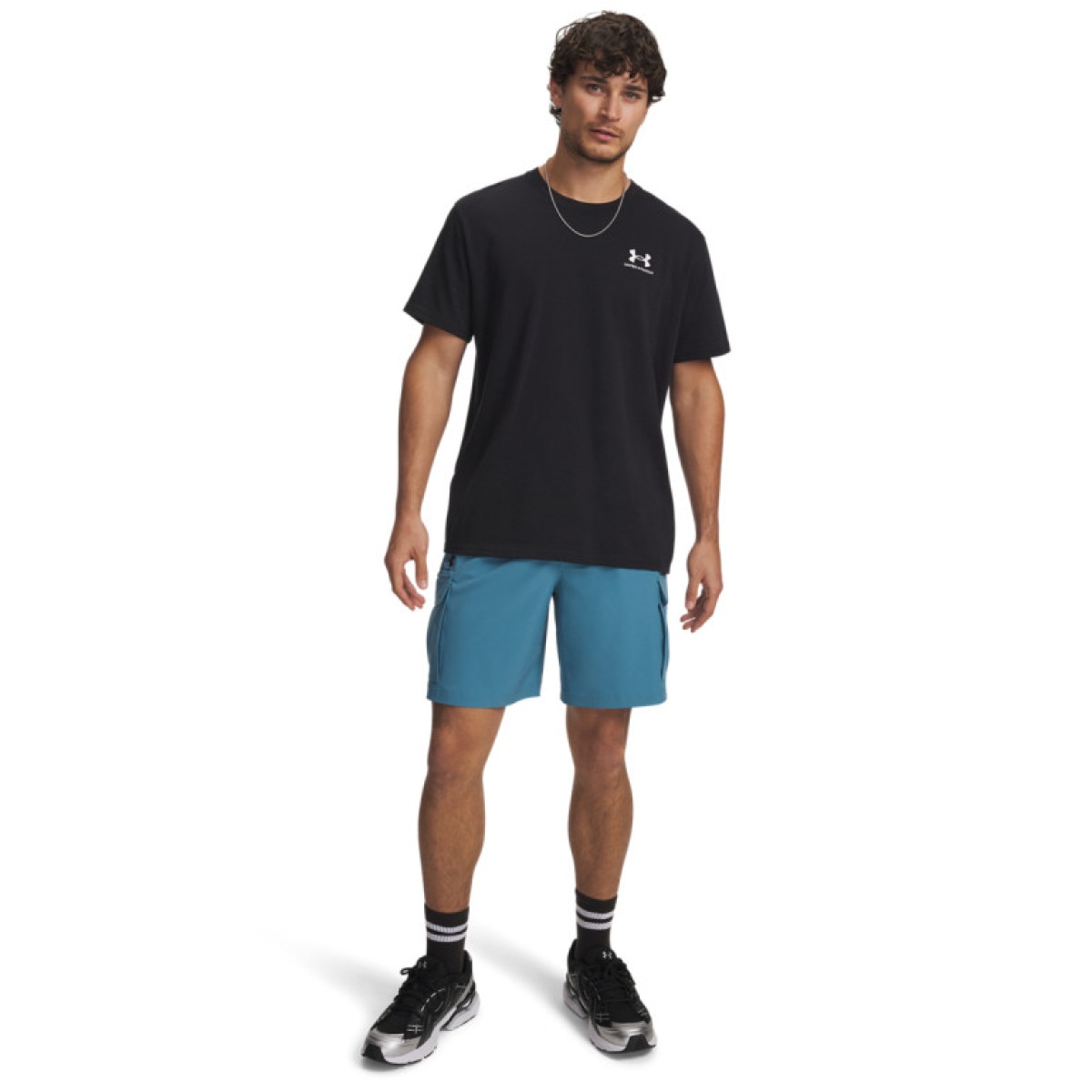 Męskie spodenki cargo Under Armour UA Vibe Woven Cargo Short - niebieskie
