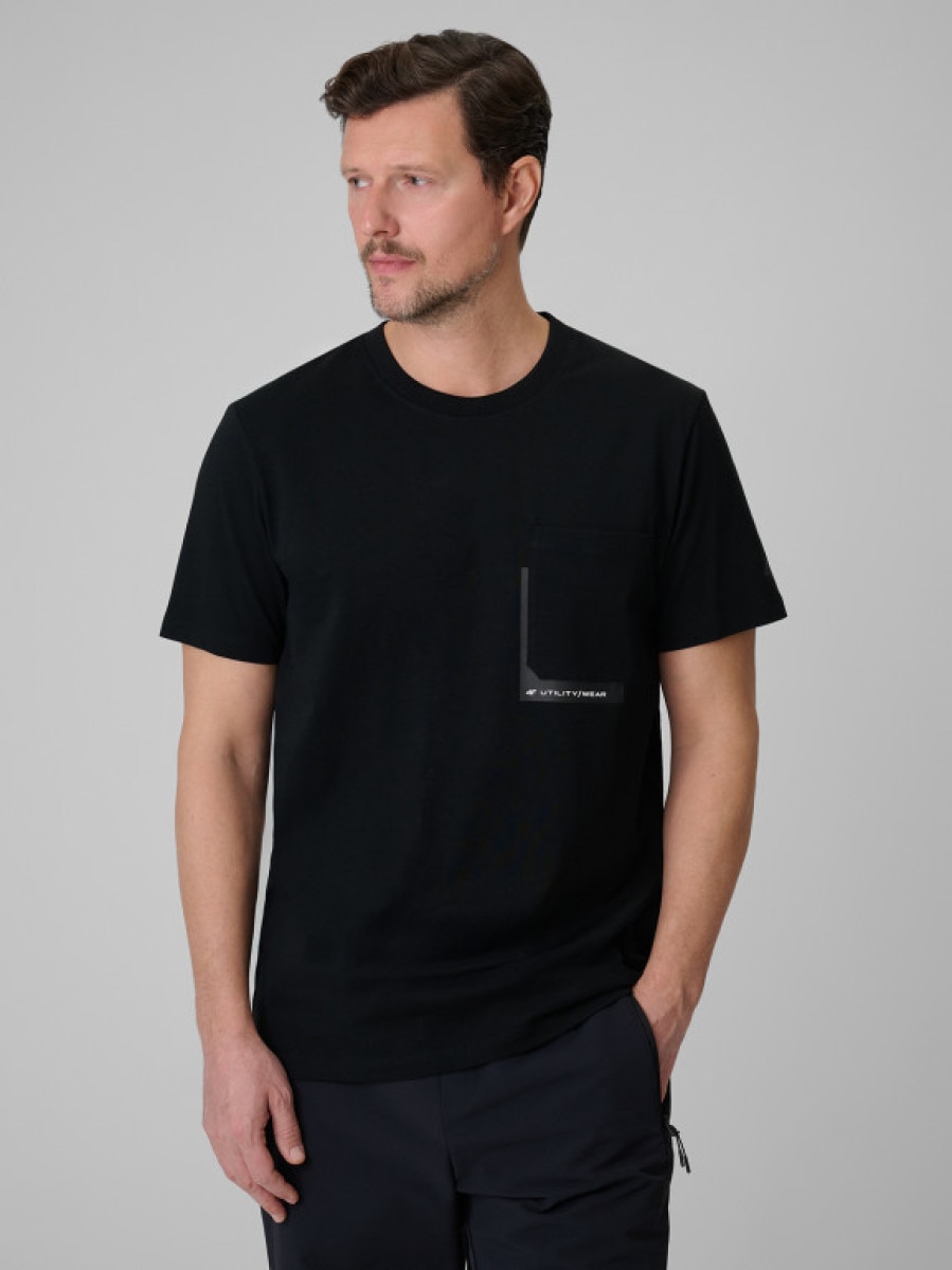 Męski t-shirt z nadrukiem 4F 4FWSS26TTSHM2663 - czarny