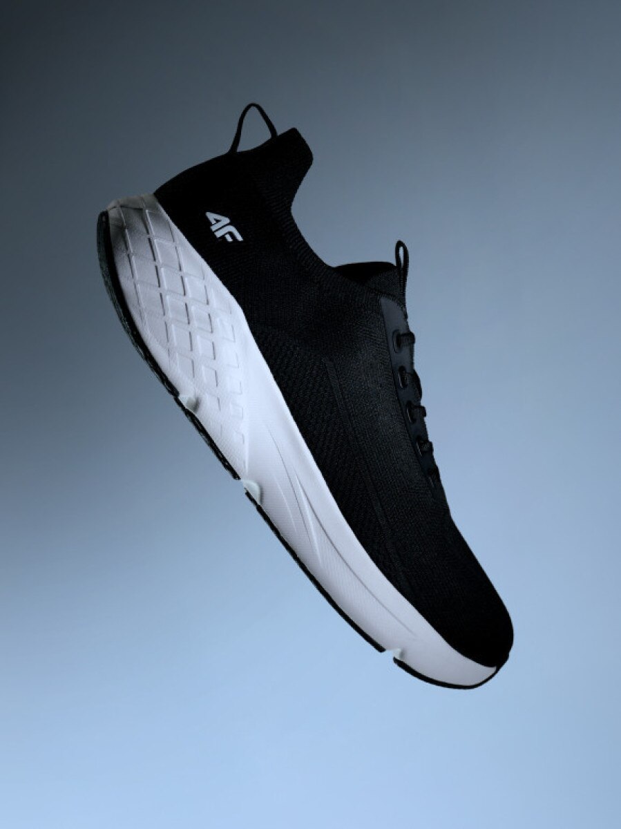 Męskie sneakersy VELOCORE 4F 4FRSS26FSNEM018 - czarne