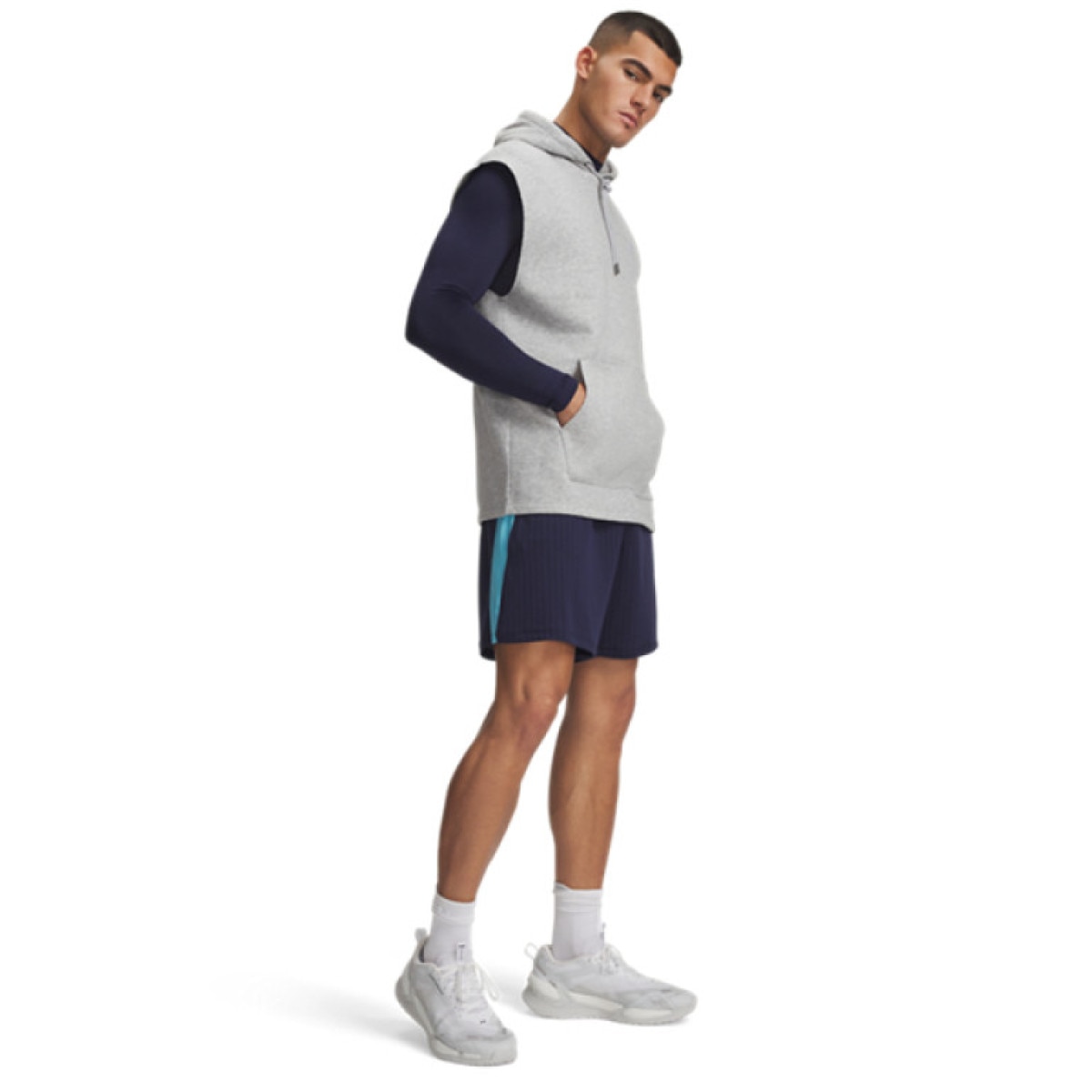 Męskie spodenki treningowe Under Armour Tech Vent 7in Jacq Shrts - granatowe