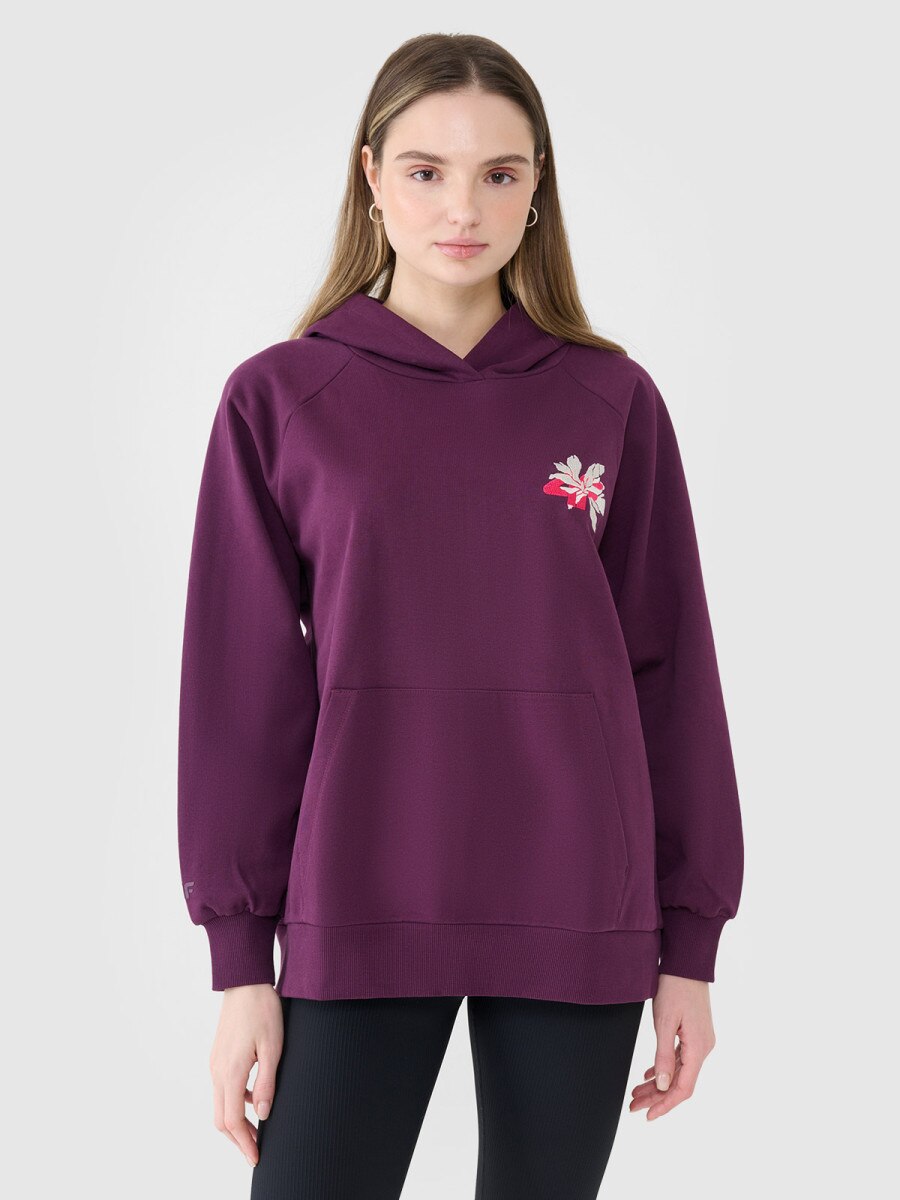 Damska bluza dresowa nierozpinana z kapturem 4F 4FWSS25TSWSF1578 - fioletowa
