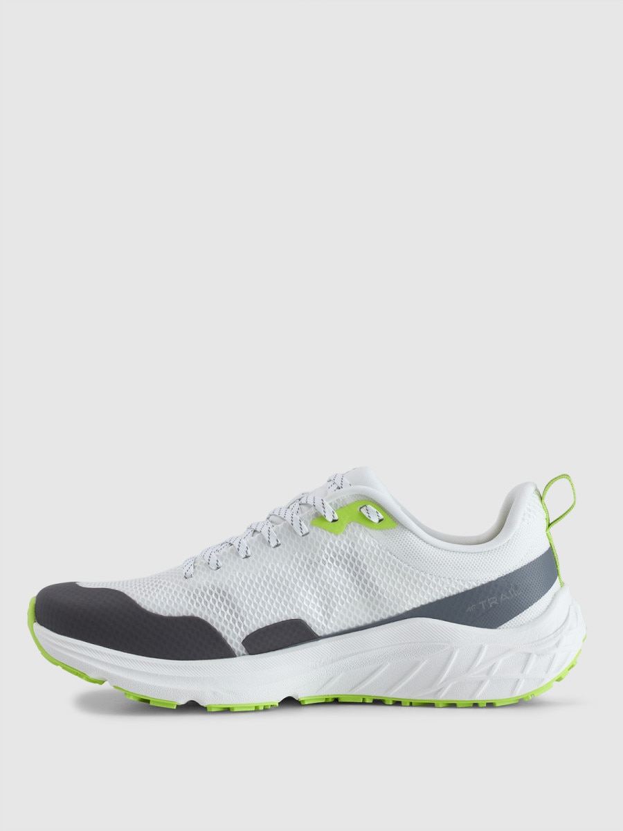 Męskie buty do biegania w terenie Original Trail 4F 4FRSS25FSPOM144 - białe