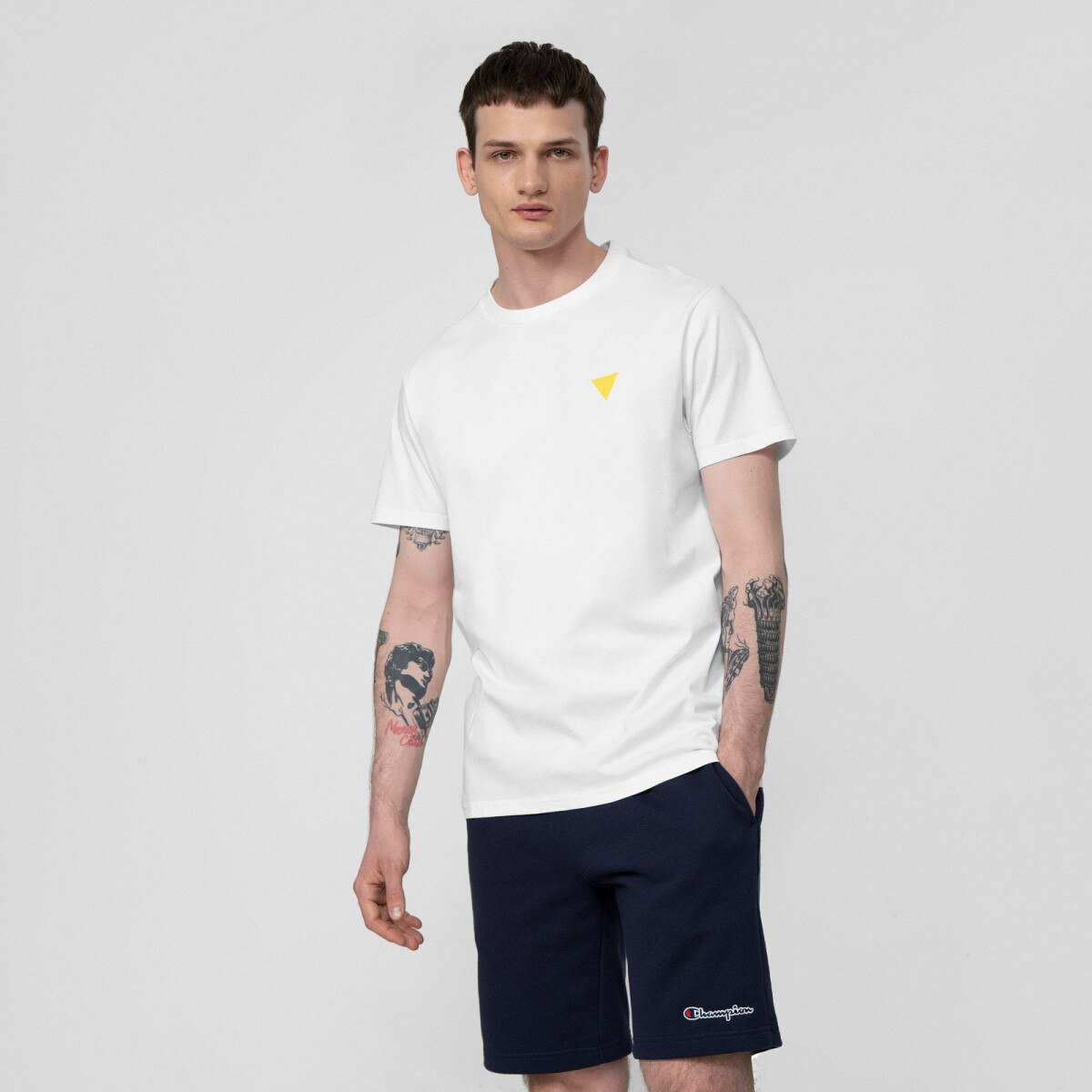 GUESS Męski t-shirt basic GUESS CREW NECK Biały