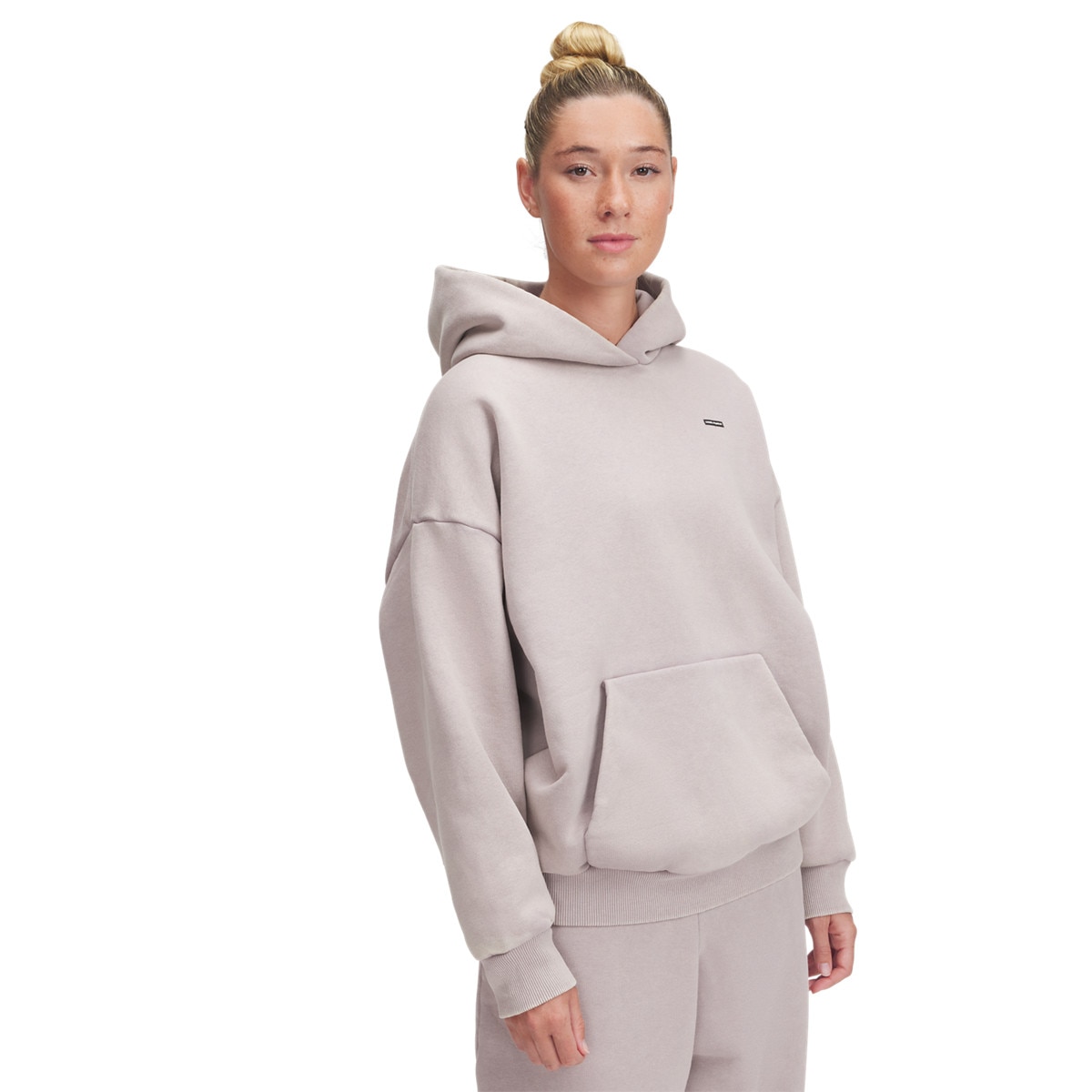 Damska bluza dresowa nierozpinana z kapturem Under Armour UA Icon Hwt Flc Os Hdy - beżowa